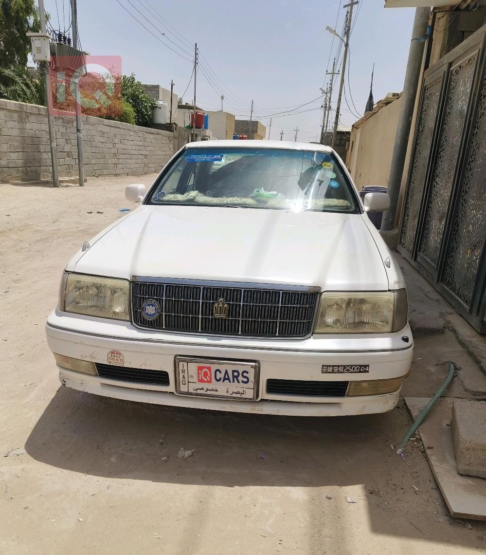تويوتا كراون
